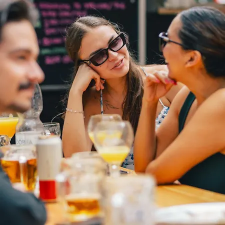 Hostel Drunken Monkey