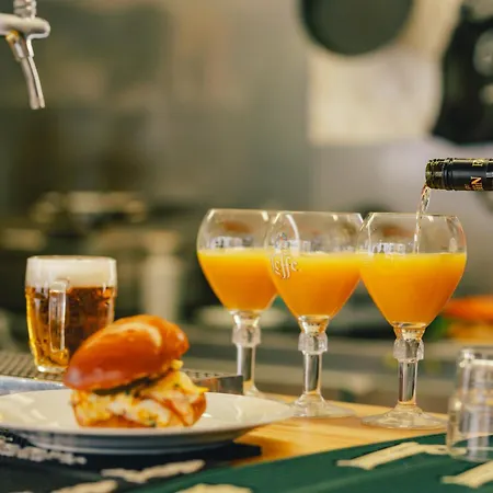 Drunken Monkey Praga