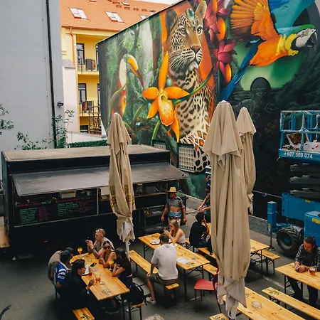 Drunken Monkey Hostel Praga