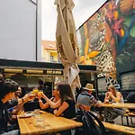 Hostel Drunken Monkey *