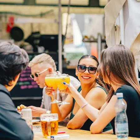 Drunken Monkey * Praga