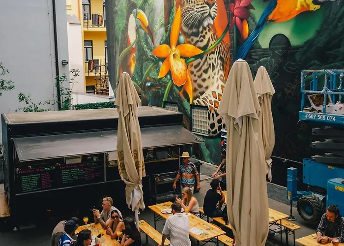 Drunken Monkey Hostel Prága